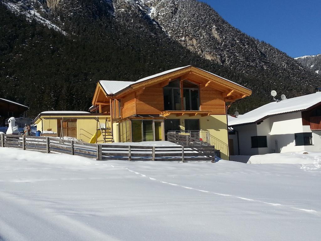 Ferienwohnung Familie Tost ترينس الغرفة الصورة